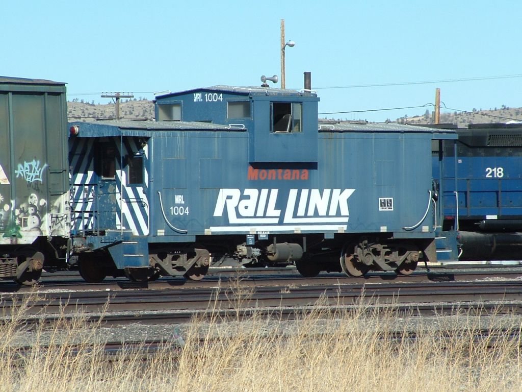 MRL 1004 caboose